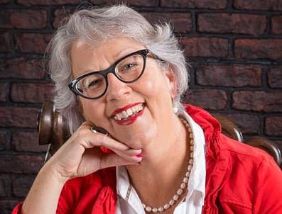 Esther Uhlmann